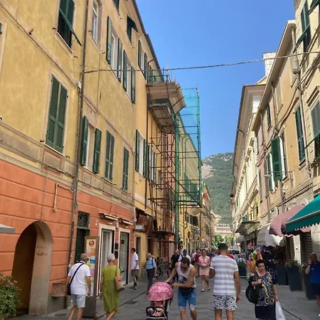 Lägenhet La Casa Di Toni 2 Passi Dal Mare Finale Ligure